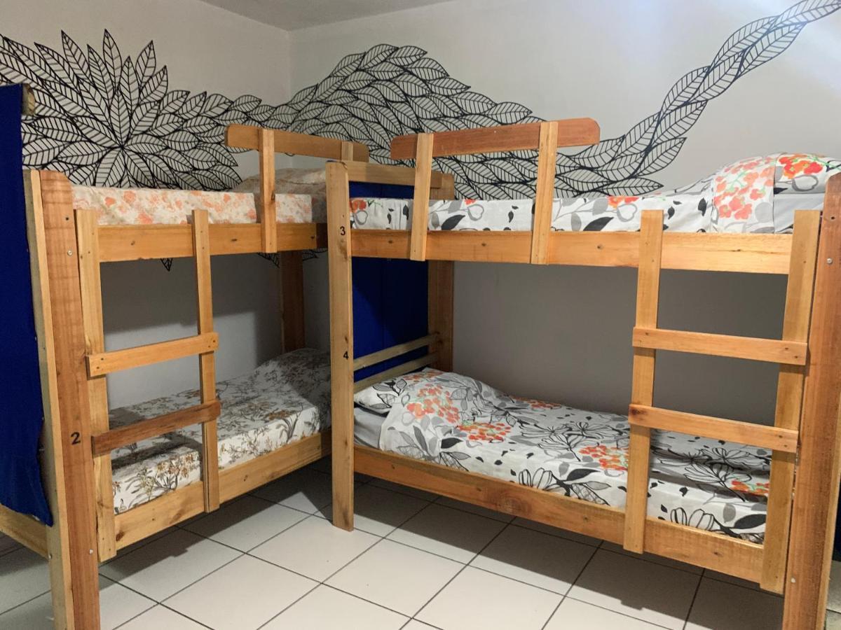 Oceanic Hostel Balneário Camboriú Екстериор снимка