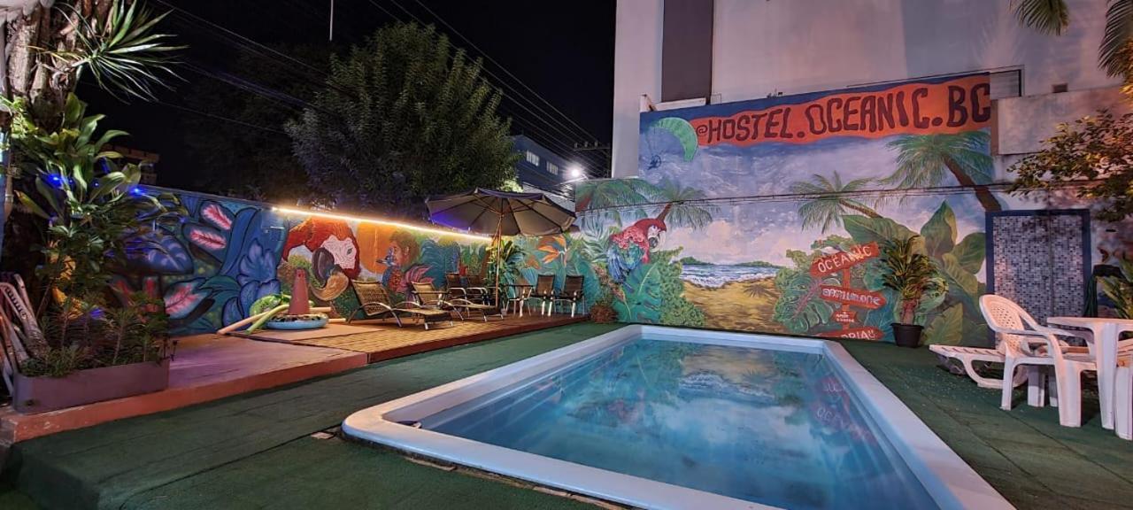 Oceanic Hostel Balneário Camboriú Екстериор снимка