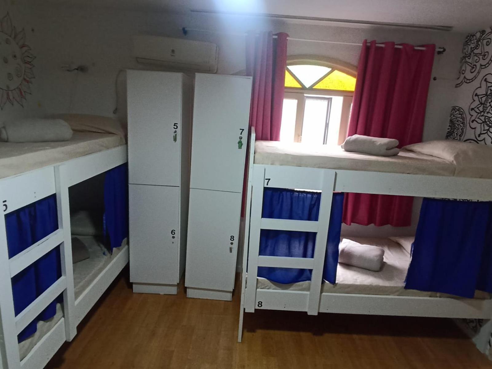 Oceanic Hostel Balneário Camboriú Екстериор снимка